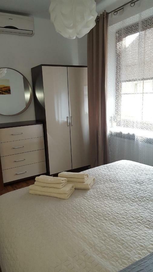 Na Rynku Apartment Gliwice Bagian luar foto